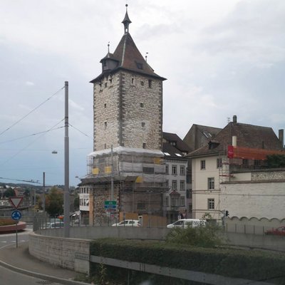 Schwabentorturm Schaffhausen, Brutplatz vieler Alpensegler, Renovation waehrend der Brutsaison 2018.